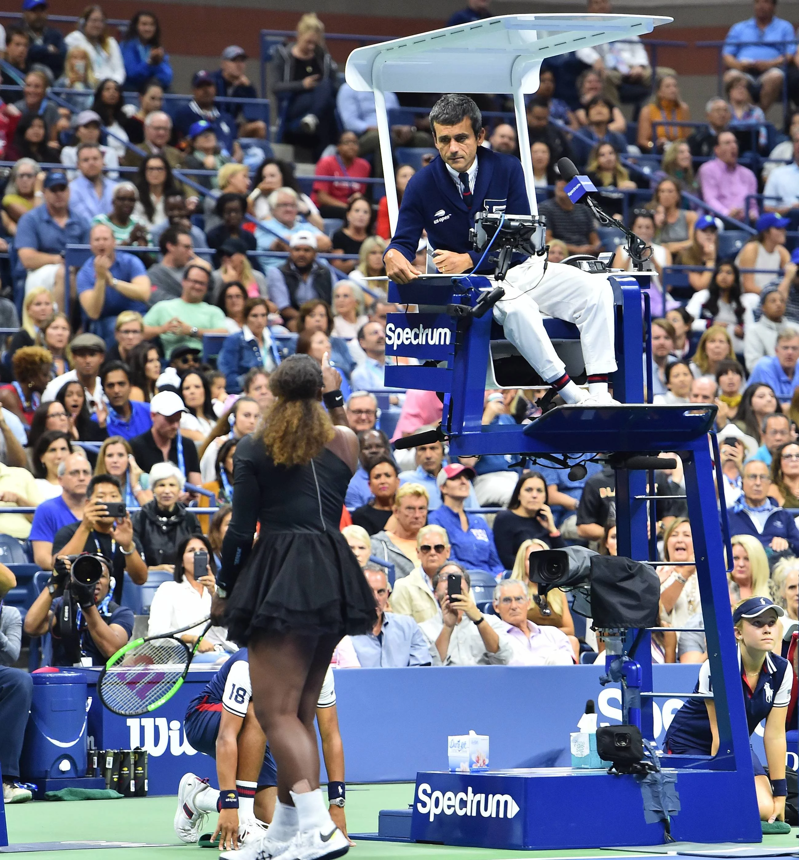 Serena Williams i sędzia Carlos Ramos