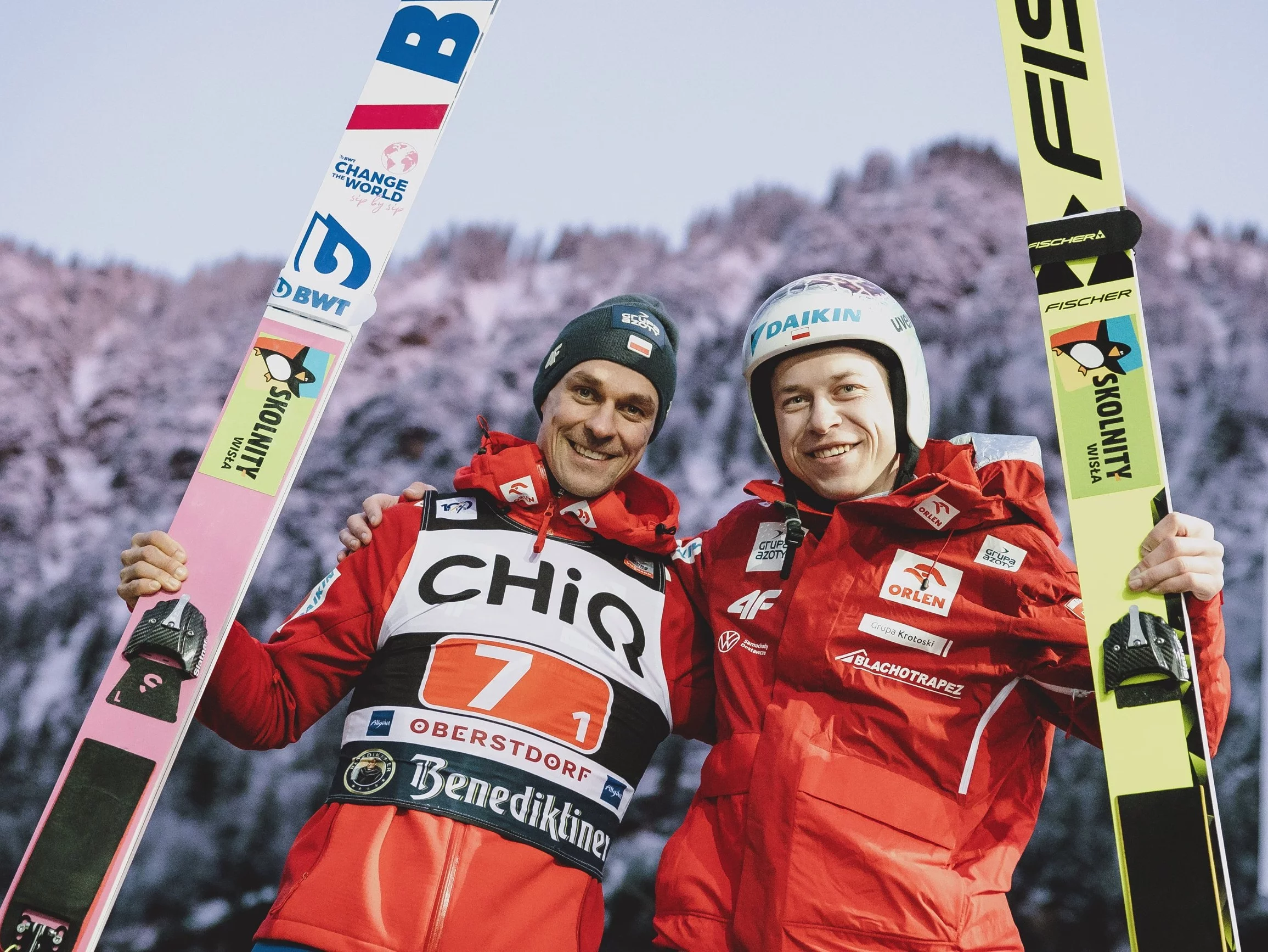 Polscy skoczkowie Piotr Żyła i Aleksander Zniszczoł