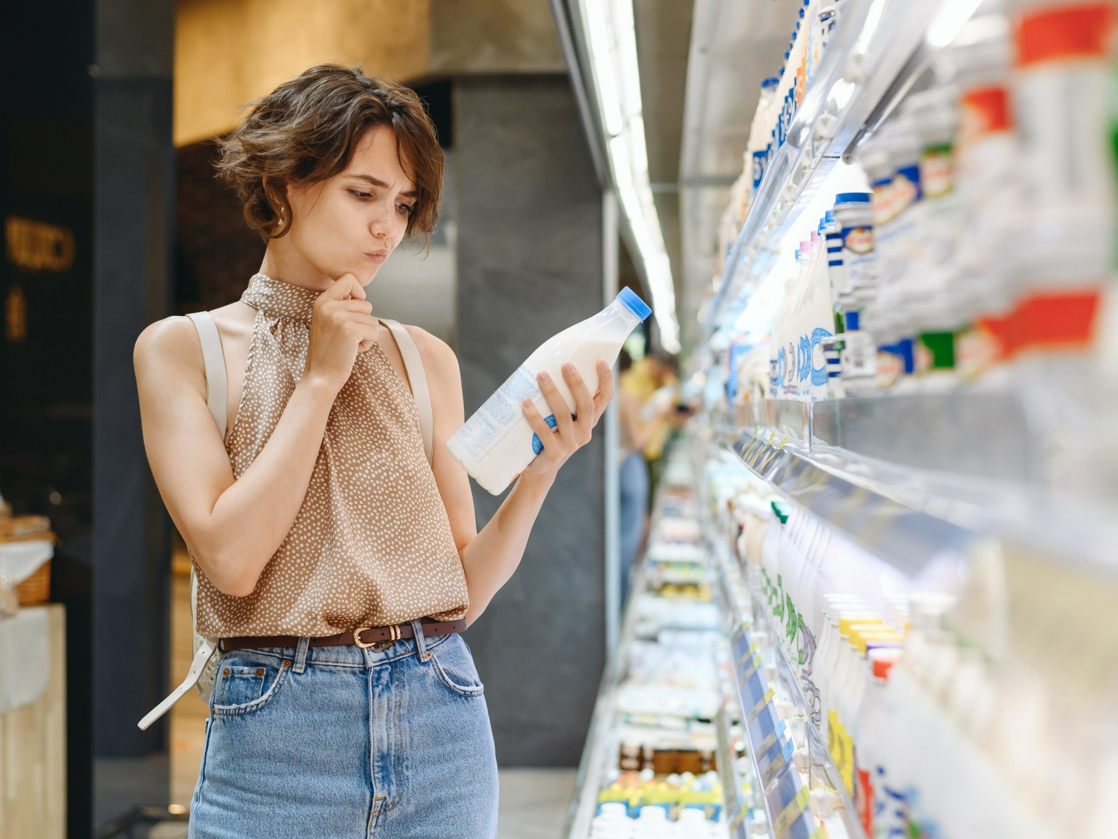 Skyr, kvarg czy jogurt naturalny? Dietetyczka mówi jasno: ten wybór ma największy sens