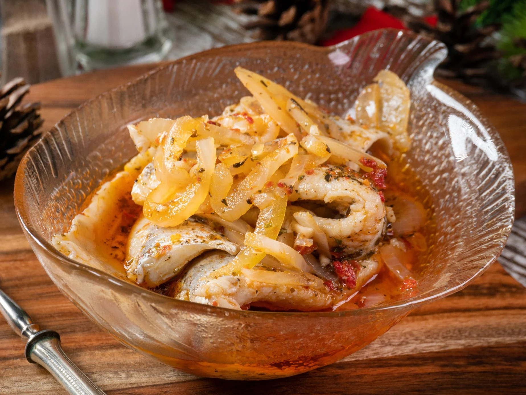 Śledź w oliwie z oliwek