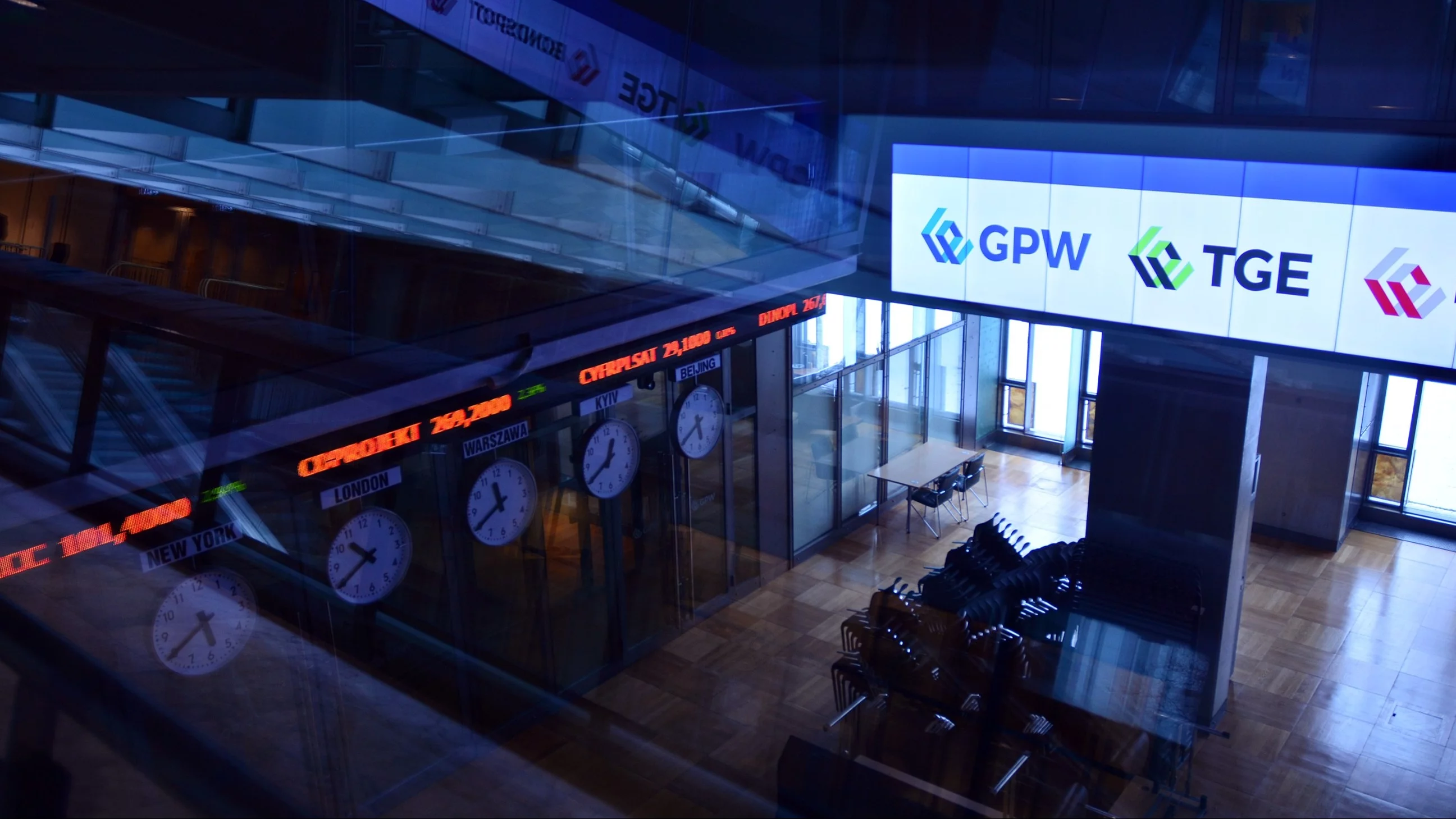 150 mln zł na pauzie. Smyk wstrzymuje ofertę i czeka na lepszy moment