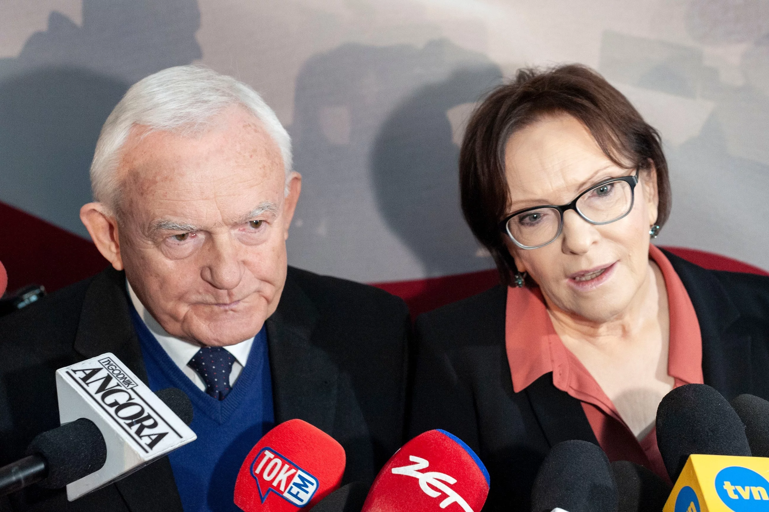 Leszek Miller i Ewa Kopacz na podpisaniu deklaracji założycielskiej KE w Warszawie (1.02.2019 r.)