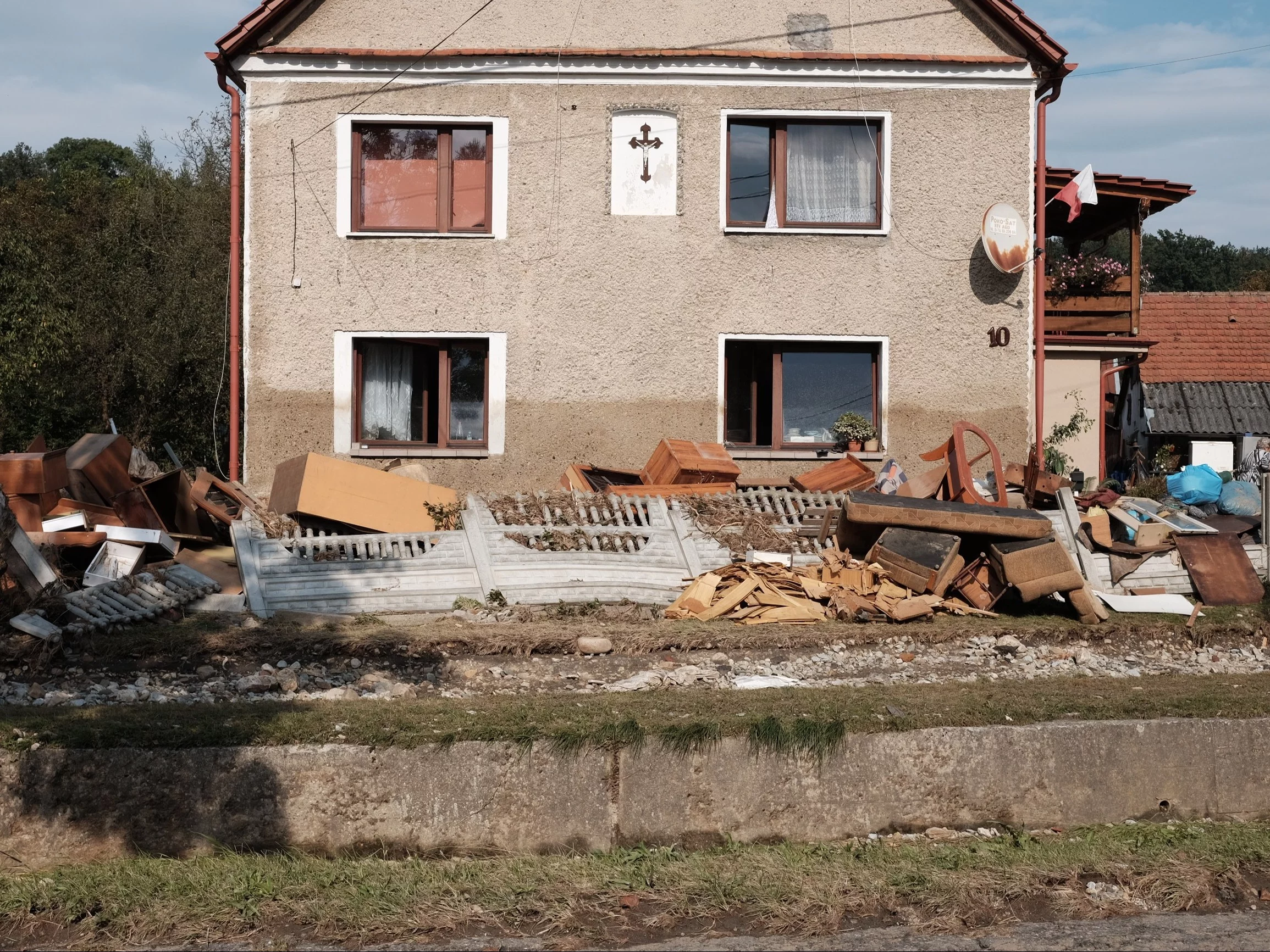 Zniszczenia po powodzi na Opolszczyźnie