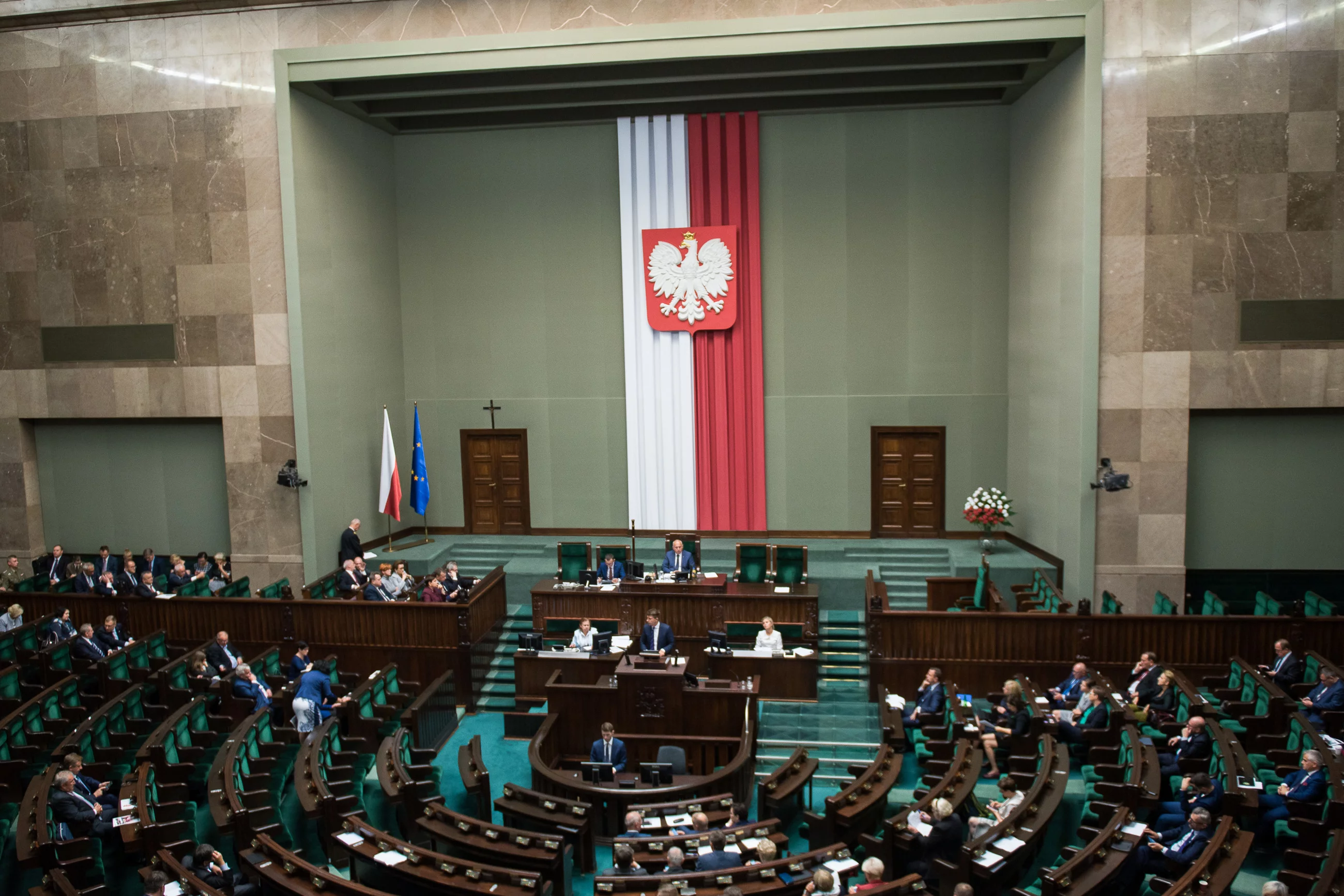 Sejm, posłowie