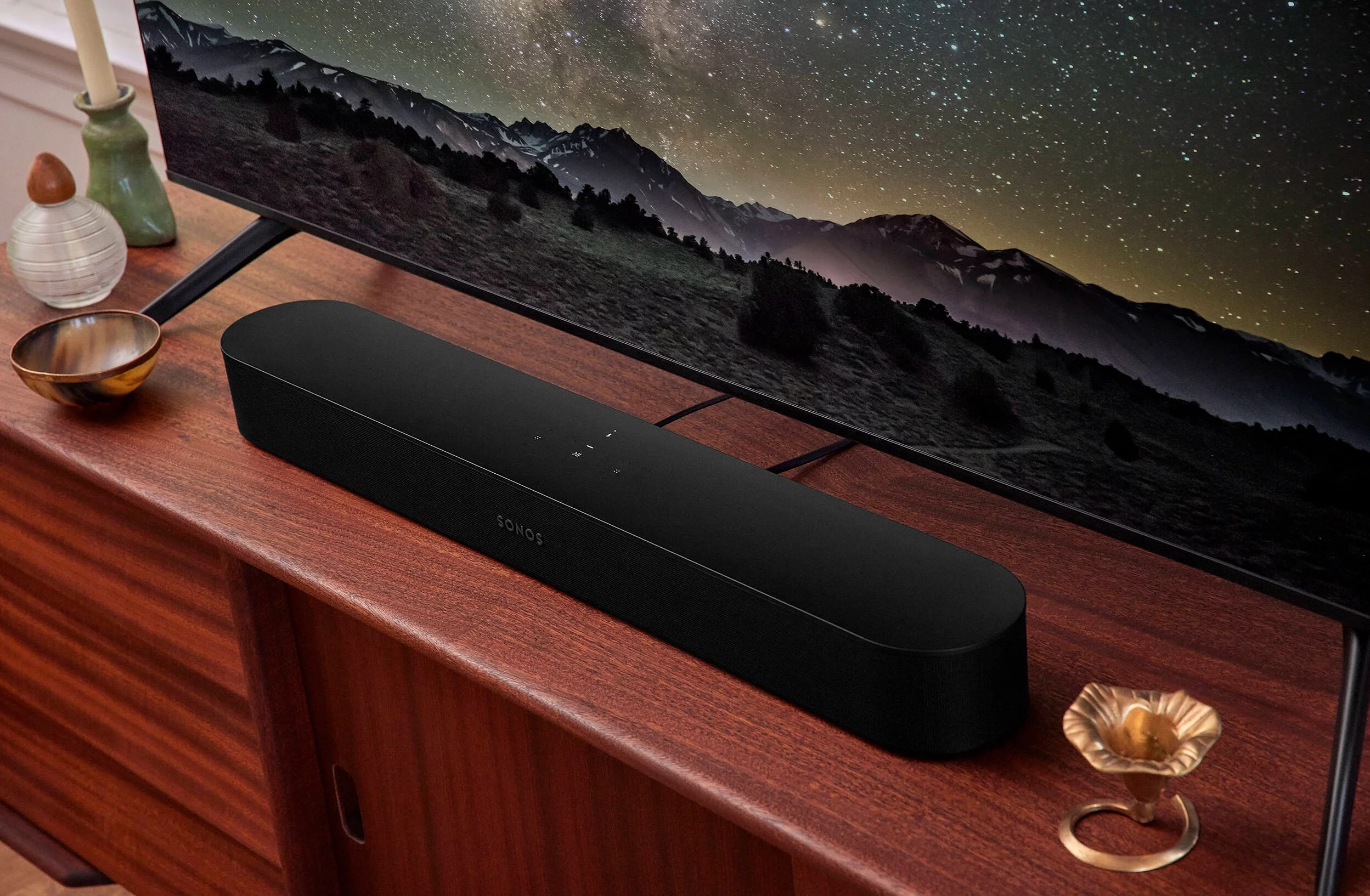 Sonos Beam 2, zdjęcie ilustracyjne