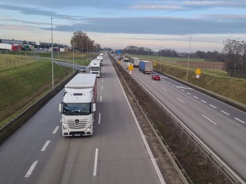 Kontrola policyjna TIR-ów (autostrada A4)