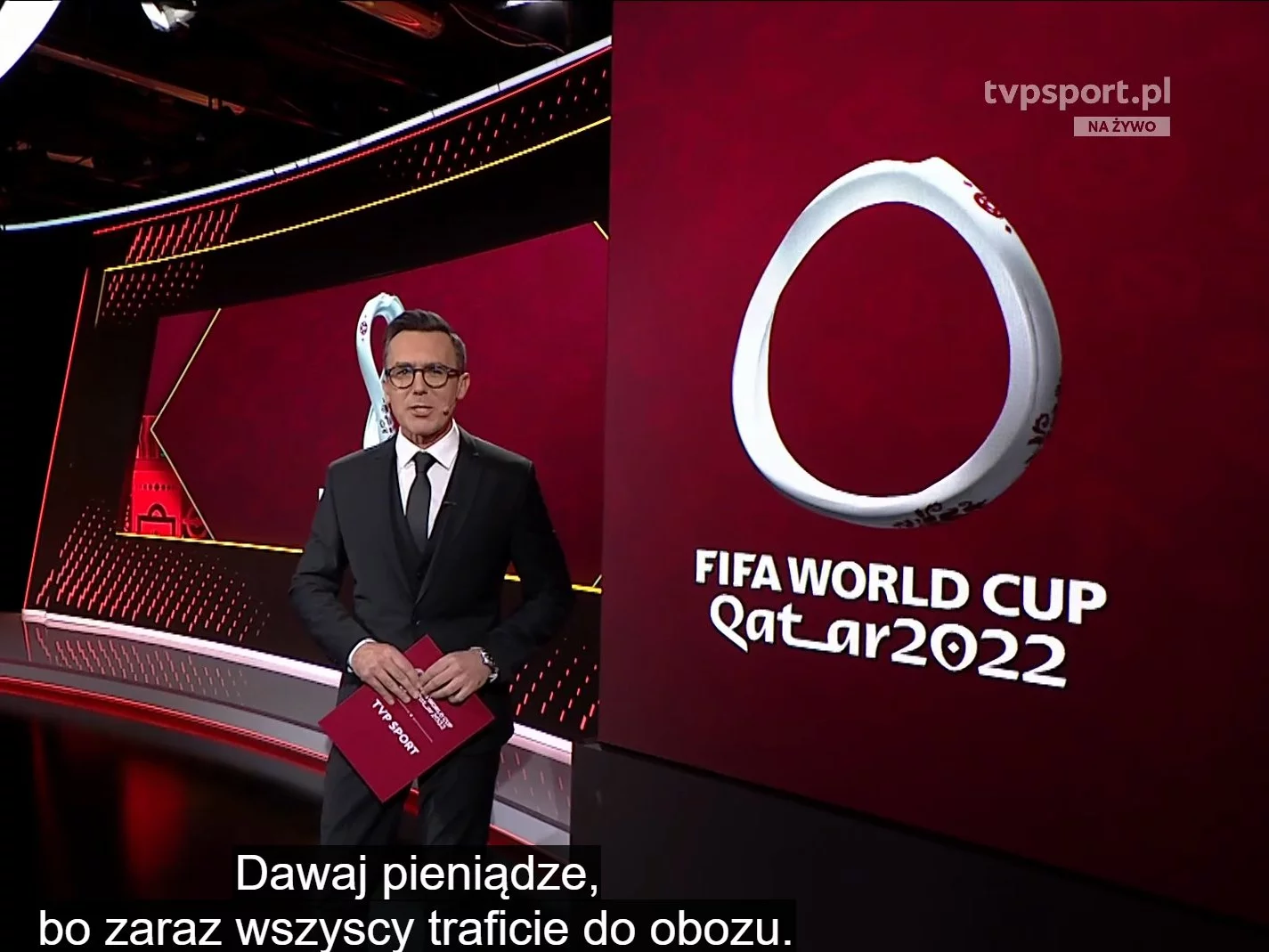Maciej Kurzajewski w studiu TVP Sport