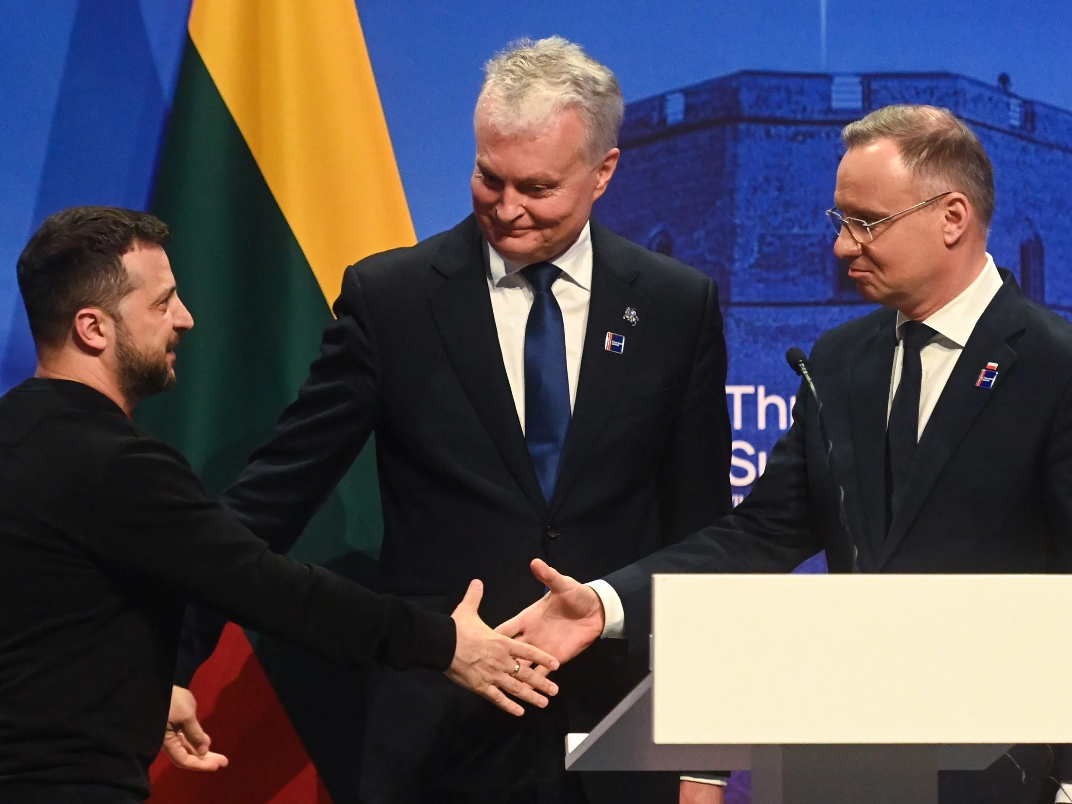 Andrzej Duda, Wołodymyr Zełenski i Gitanas Nauseda na konferencji prasowej