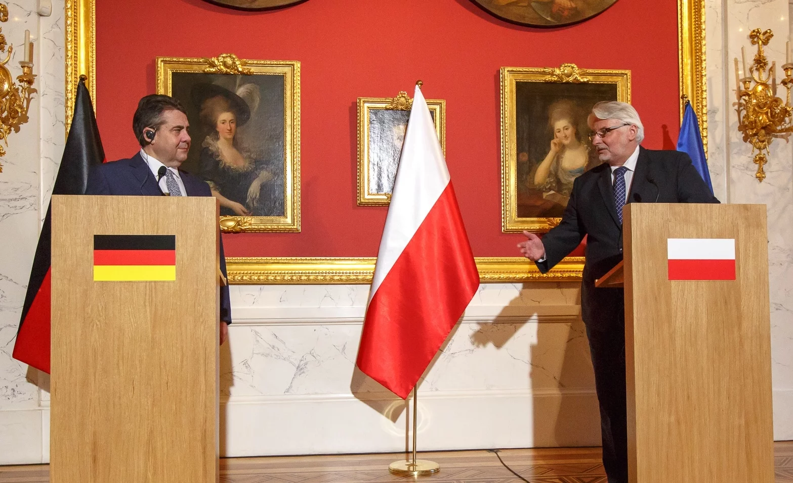 Minister spraw zagranicznych Niemiec Sigmar Gabriel, oraz szef MSZ Witold Waszczykowski