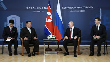 Spotkanie Władimira Putina z Kim Dzong Unem