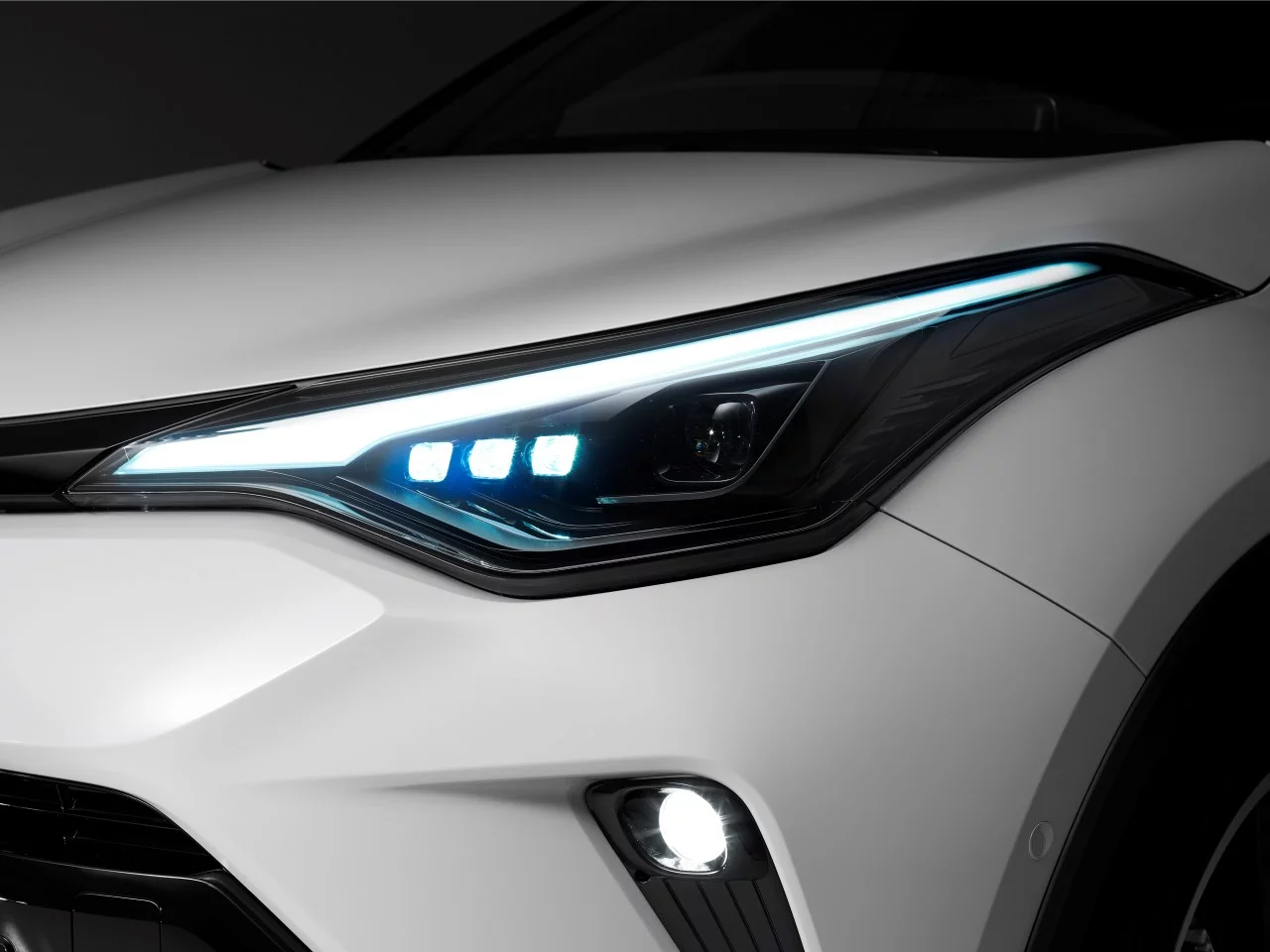 Toyota CH-R GR Sport