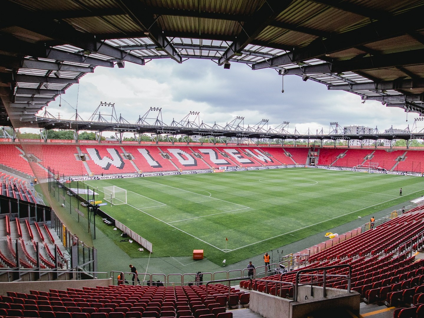 Ustalono wysokość strat na stadionie Widzewa Łódź. Padła ogromna suma – Ekstraklasa – Sport Wprost