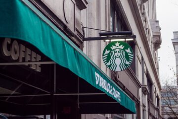 Starbucks, zdjęcie ilustracyjne