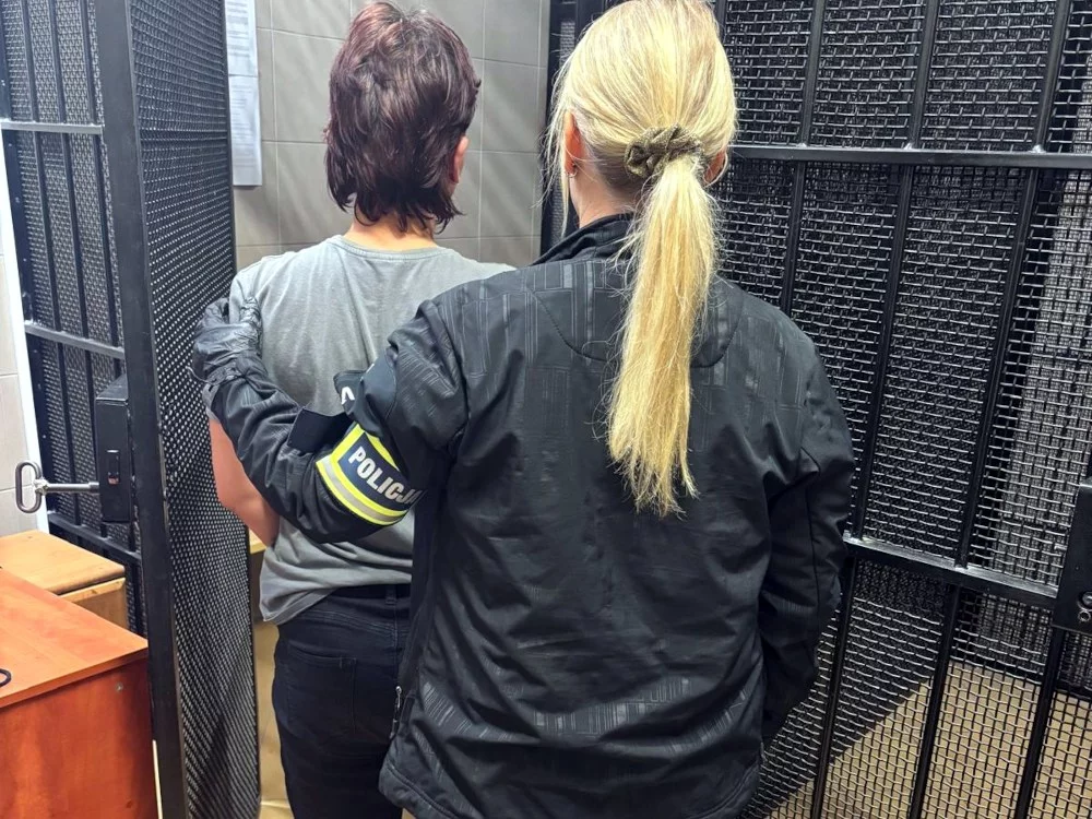 Rodzinny dramat. 36-latka wpadła w furię. Rzuciła się na matkę z nożem