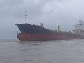 „Statek widmo” z Birmy