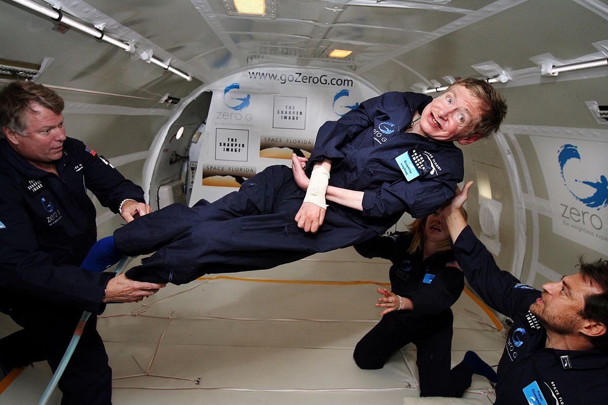Stephen Hawking w stanie nieważkości, rok 2007