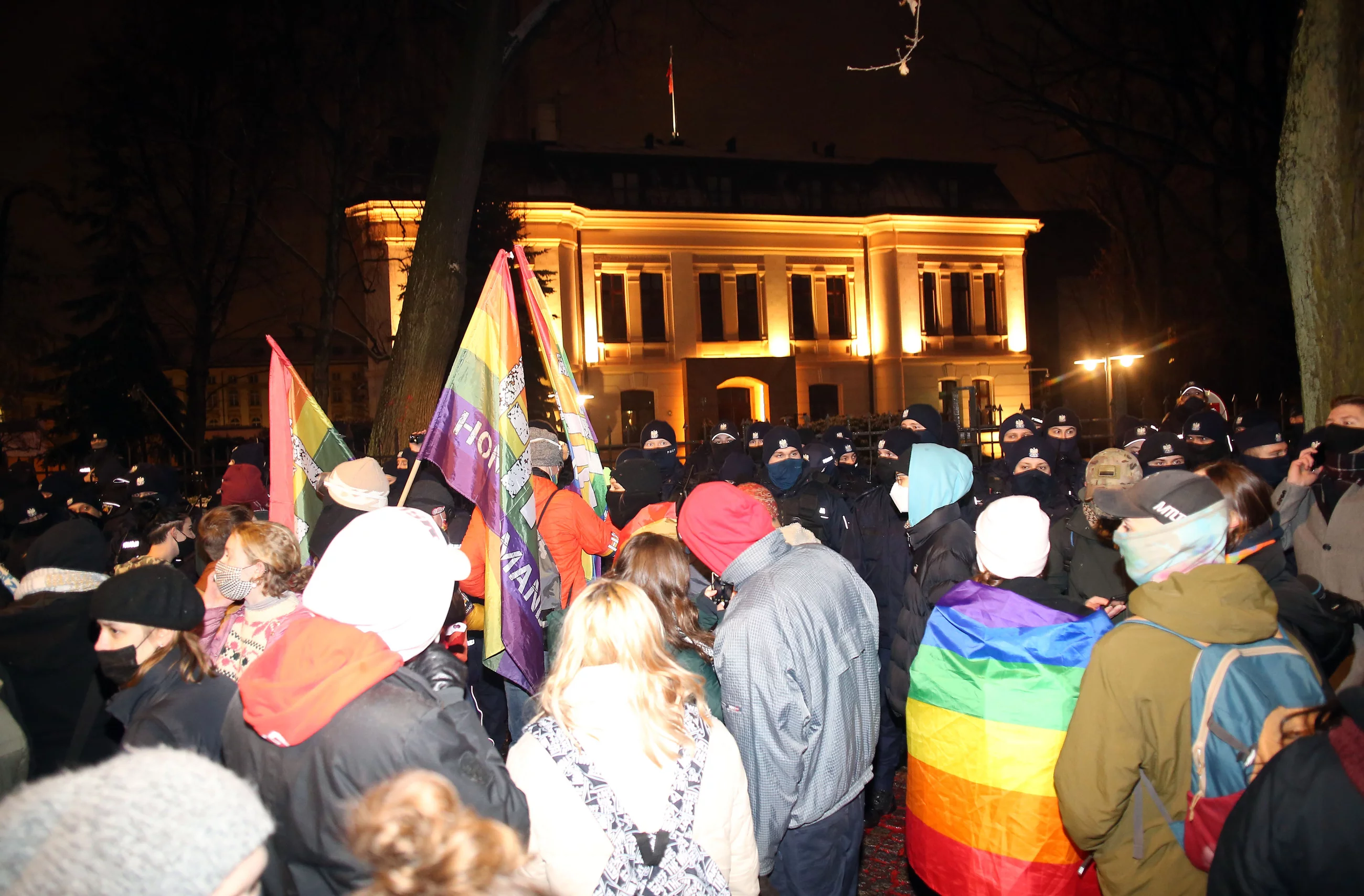 Protest Strajku Kobiet pod Trybunałem Konstytucyjnym