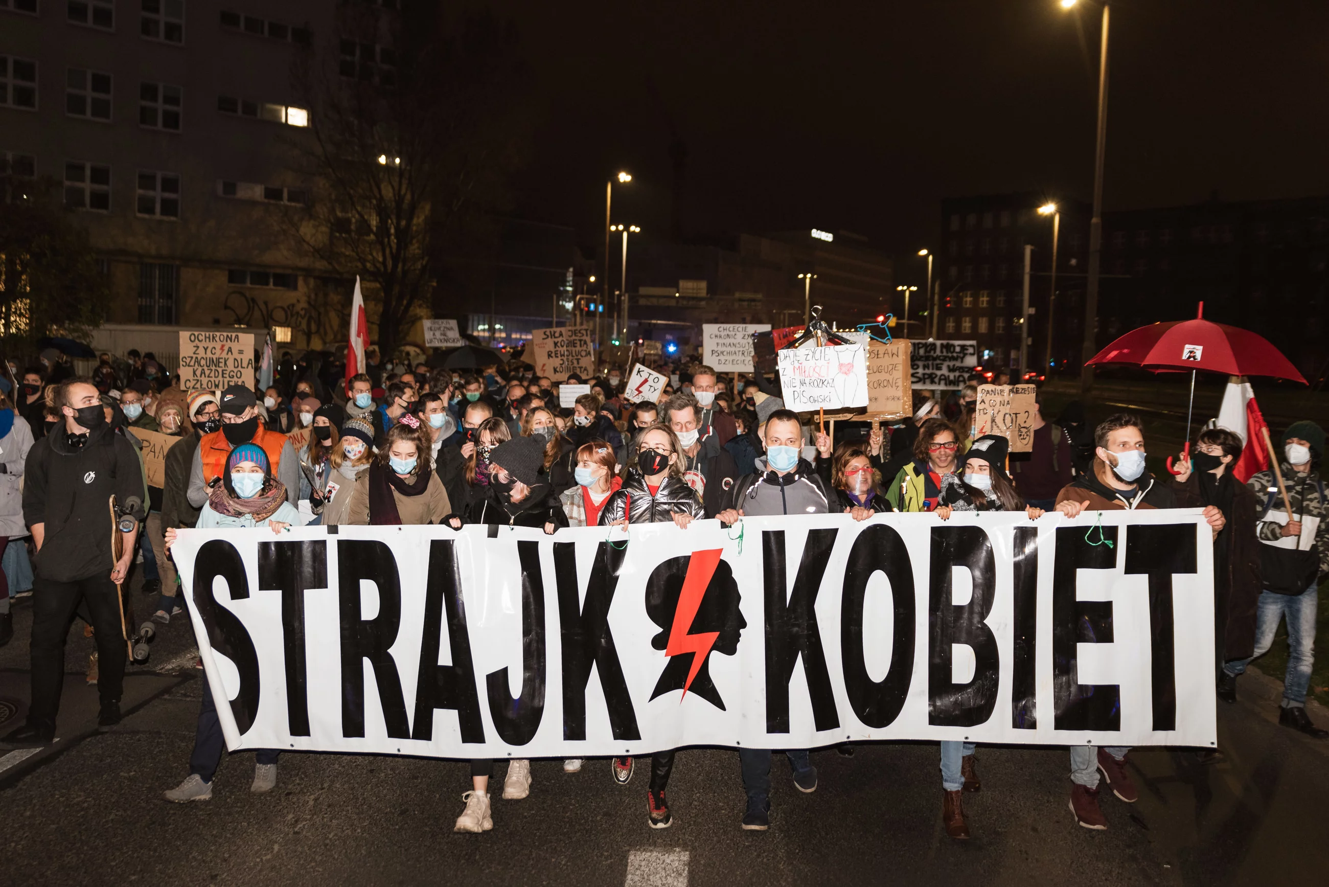 Jeden z protestów Ogólnopolskiego Strajku Kobiet, zdj. ilustracyjne