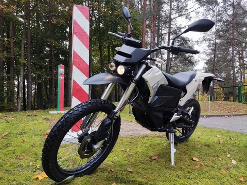 Motocykl elektryczny ZERO MOTORCYCLES model FZ ZF7.2