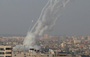 Strefa Gazy. Rakiety wystrzeliwane w stronę Izraela (zdjęcie z 10 maja)