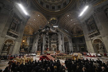 Świąteczna msza w Watykanie