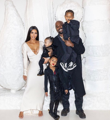Świąteczne zdjęcia Kim Kardashian-West, Kanye Westa i ich dzieci