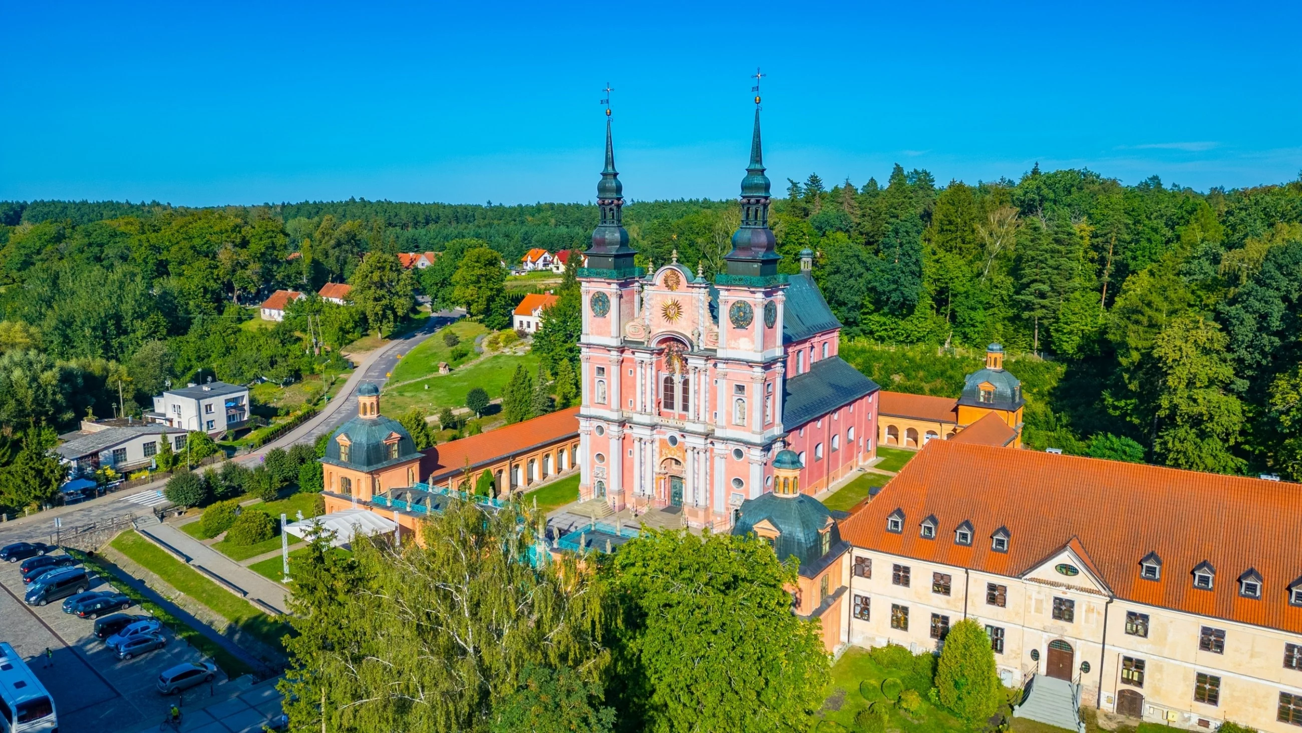 Wszyscy jadą nad jeziora, a pomijają tę perłę Mazur. To wyjątkowy obiekt