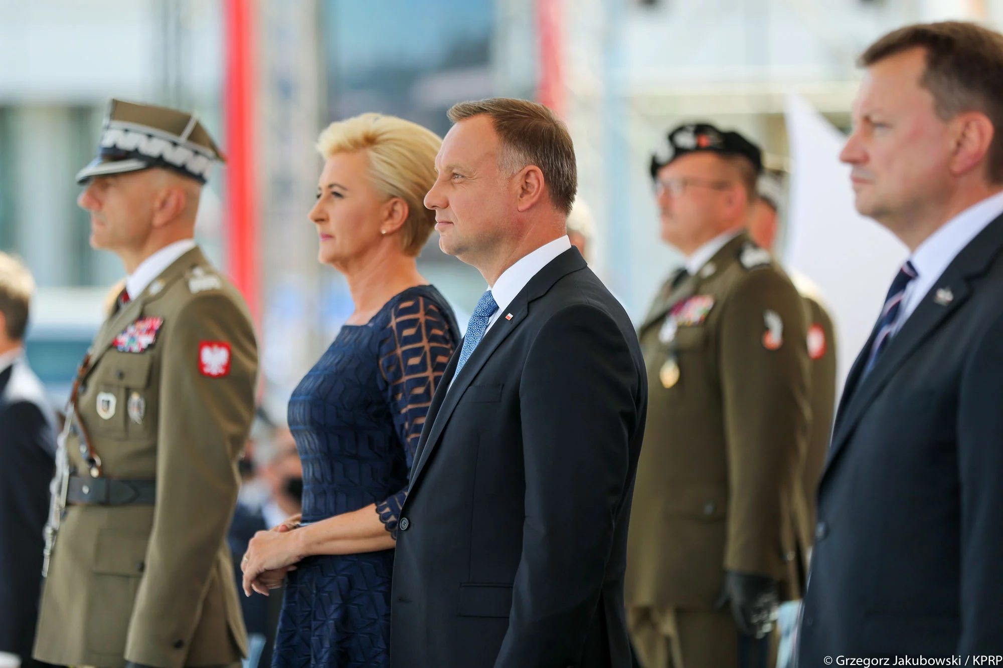 Andrzej Duda z żoną na Placu Piłsudskiego