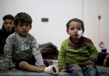 Syryjskie dzieci, które ucierpiały w styczniowych nalotach