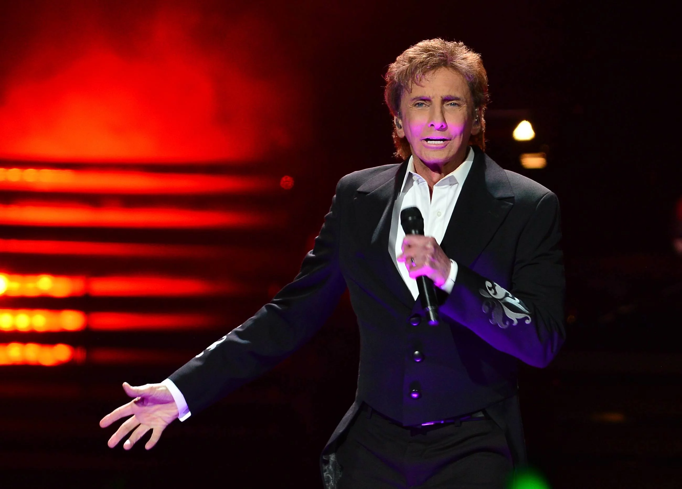 Barry Manilow