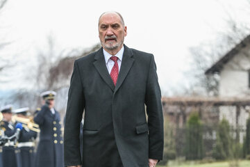 Szef MON Antoni Macierewicz