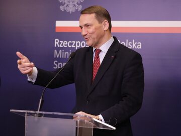 Szef MSZ Radosław Sikorski