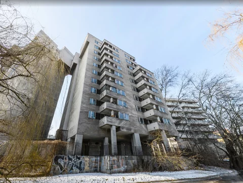 Bloki przy ul. Sobieskiego 100 w Warszawie