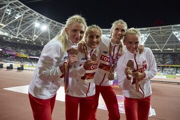 Sztafeta 4x400 metrów z brązowymi medalami MŚ