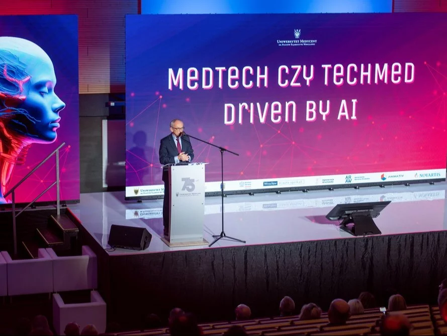 Rektor Uniwersytetu Medycznego we Wrocławiu prof. Piotr Ponikowski