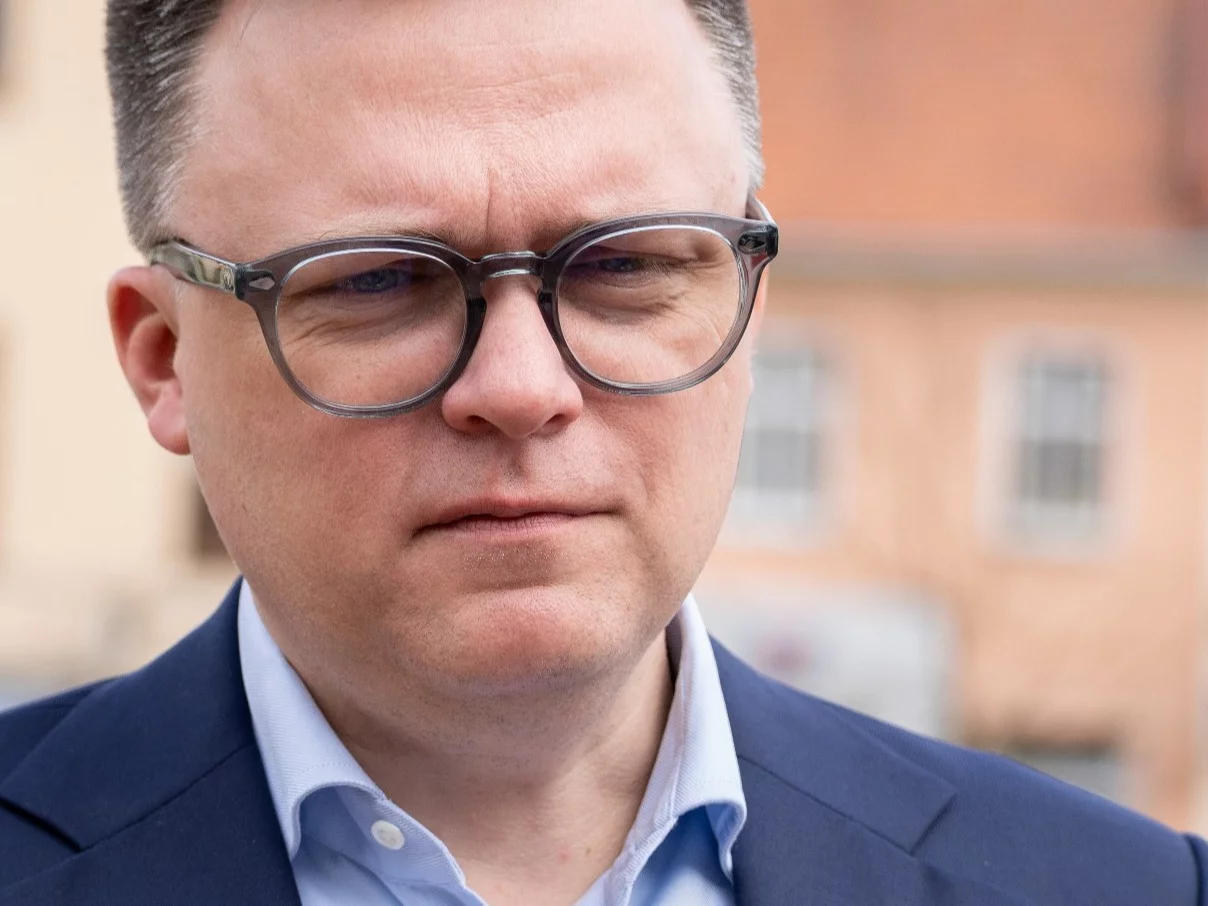 Szukali podpisów Fanatyka. Chodzi o sprawę Collegium Humanum