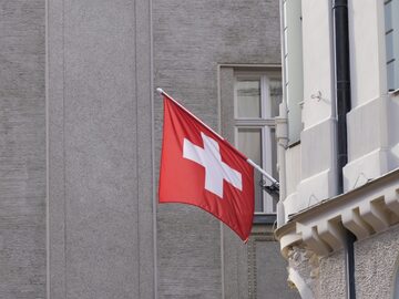 Szwajcaria nakłada sankcje na Rosję