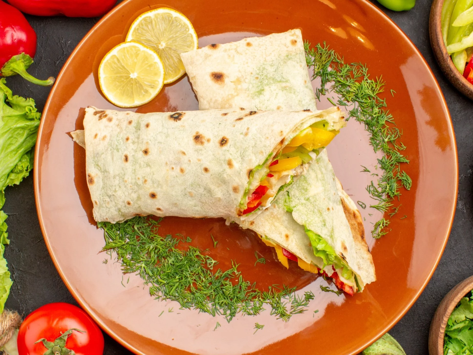 Wrap na talerzu