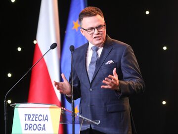 Szymon Hołownia podczas konwencji Trzeciej Drogi w Białymstoku