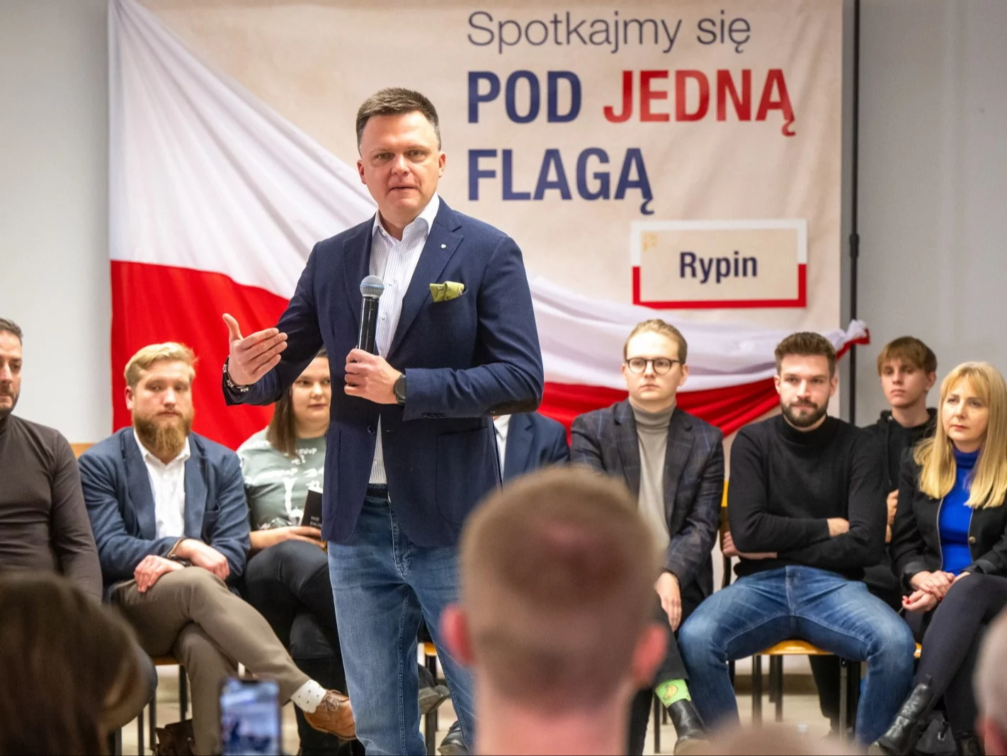 Szymon Hołownia podczas spotkania w Rypinie