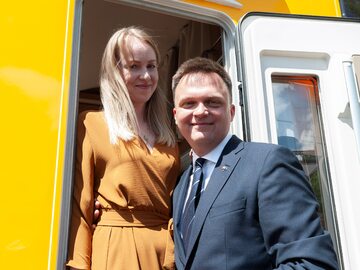 Szymon Hołownia z żoną Urszulą podczas kampanii w 2020 roku.
