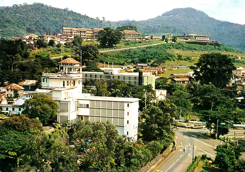 Pocztówka z Freetown, stolicy Sierra Leone