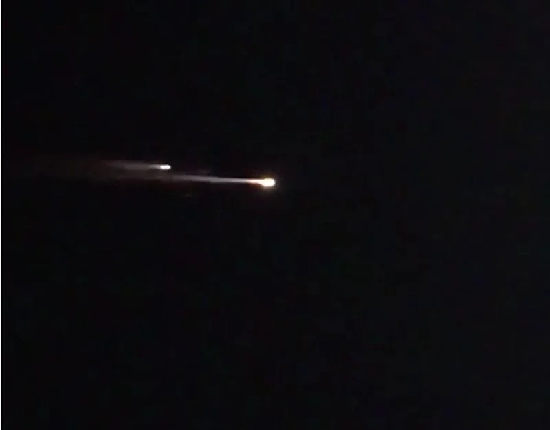 Świetlne smugi nad USA