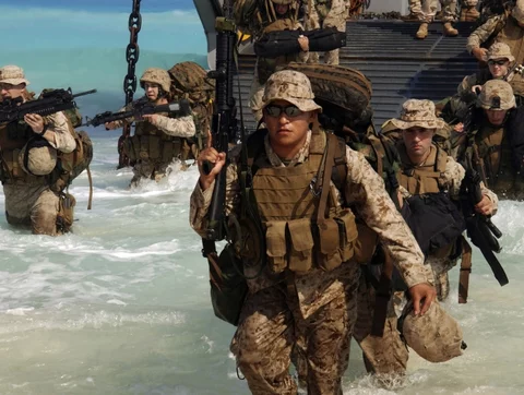 Żołnierze 3. Brygady Ekspedycyjnej Piechoty Morskiej (fot.PHAN SHANNON GARCIA, USN/US Navy)
