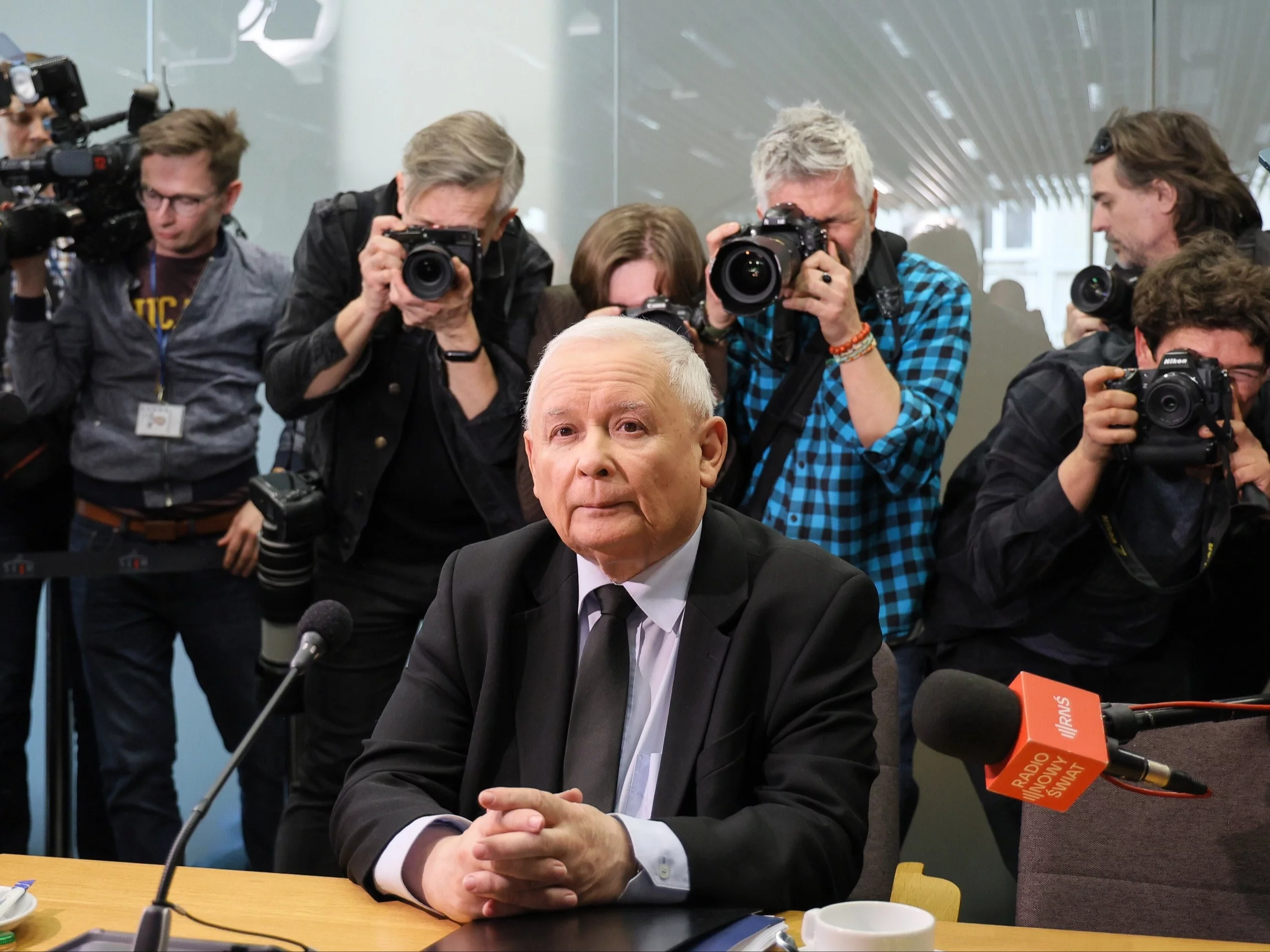 Wezwany na świadka prezes PiS Jarosław Kaczyński podczas posiedzenia komisji śledczej ds. Pegasusa w Sejmie w Warszawie