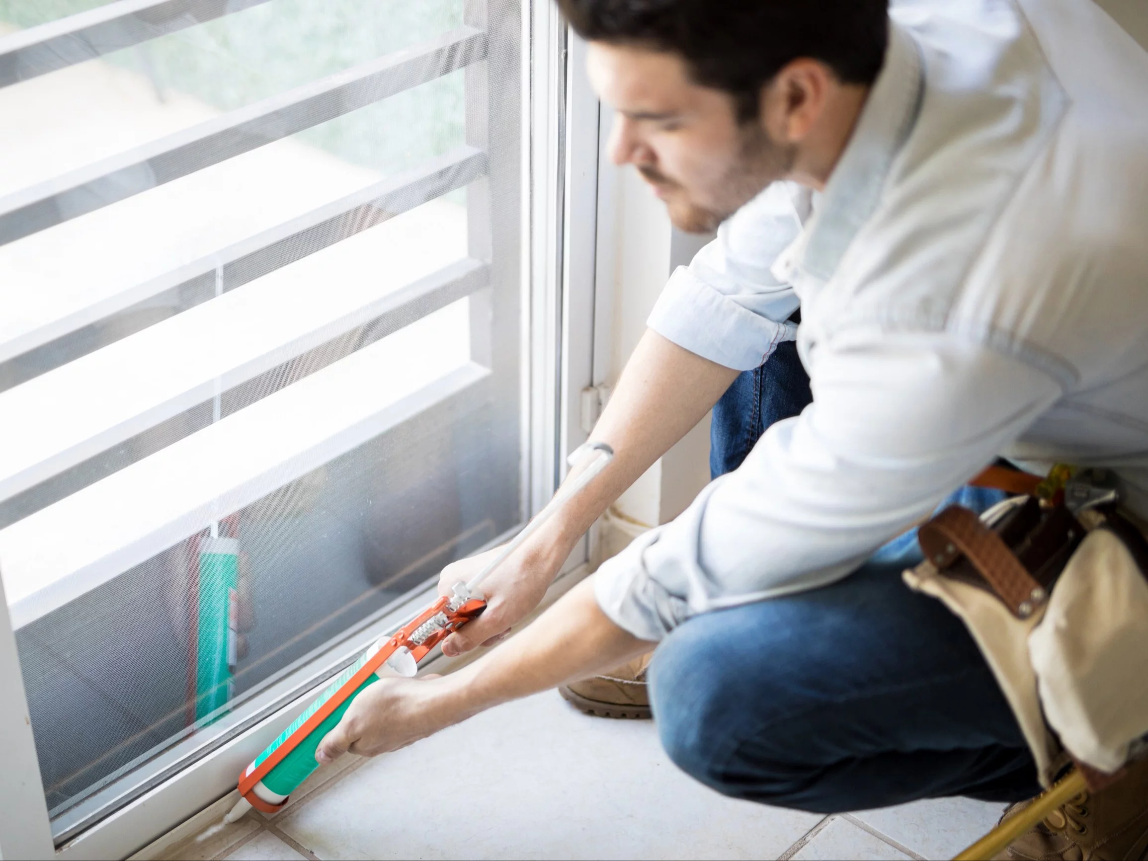 Jak uszczelnić plastikowe okna?