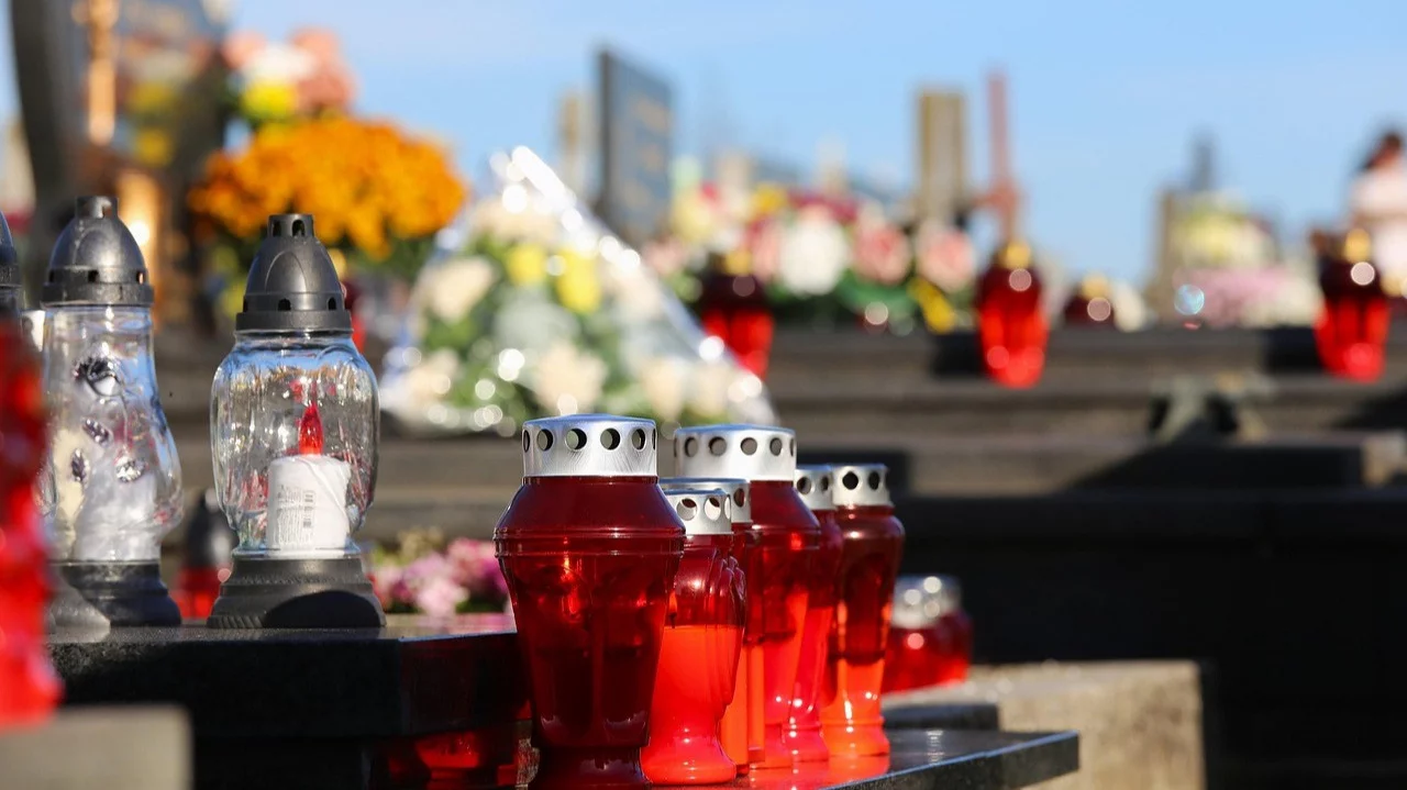 Taki będzie listopad w Polsce. Napłynie fala ciepła, na termometrach 18 stopni