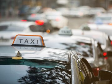 Taksówka, taxi, zdjęcie ilustracyjne