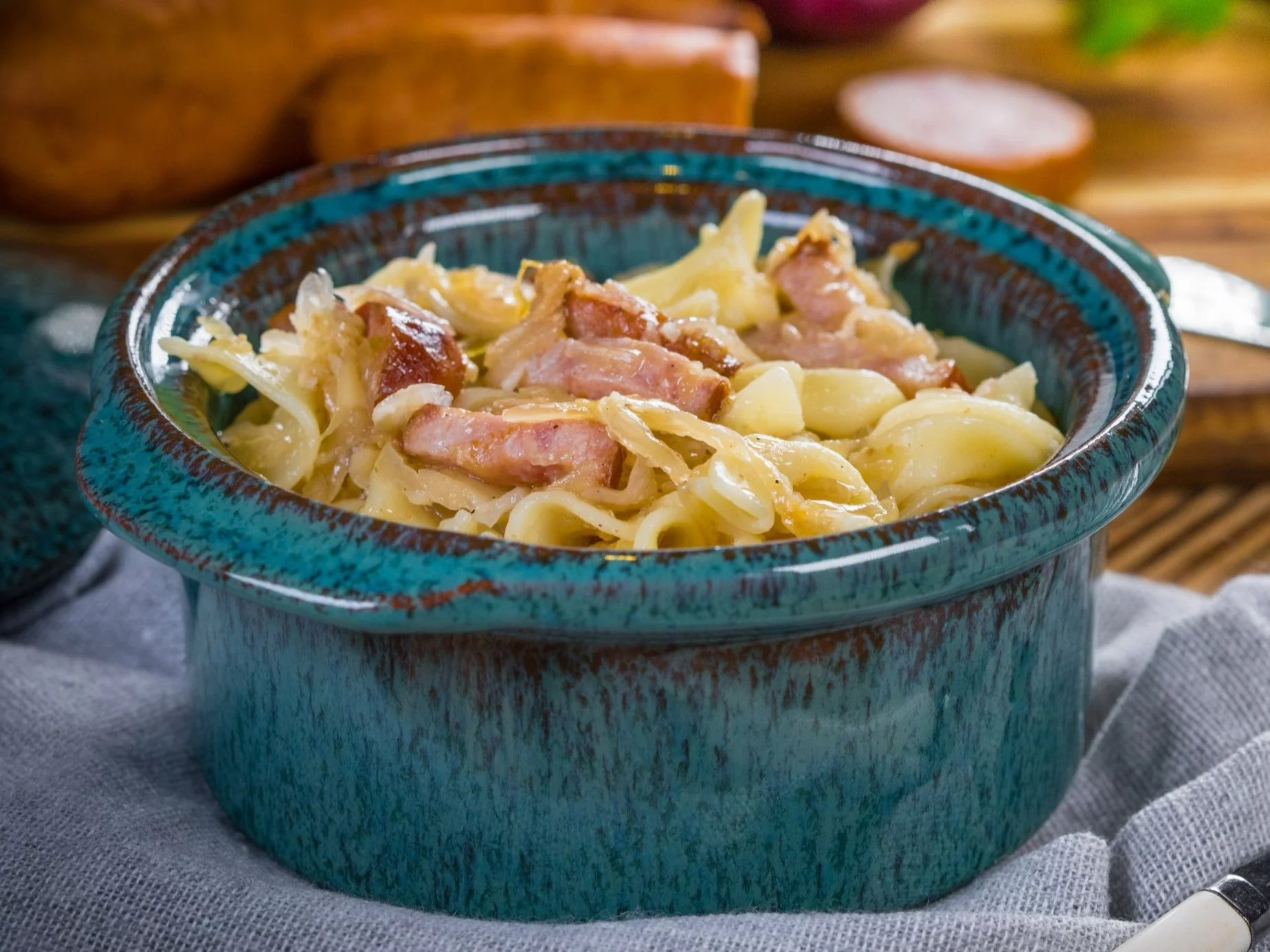 Makaron z kiszoną kapustą