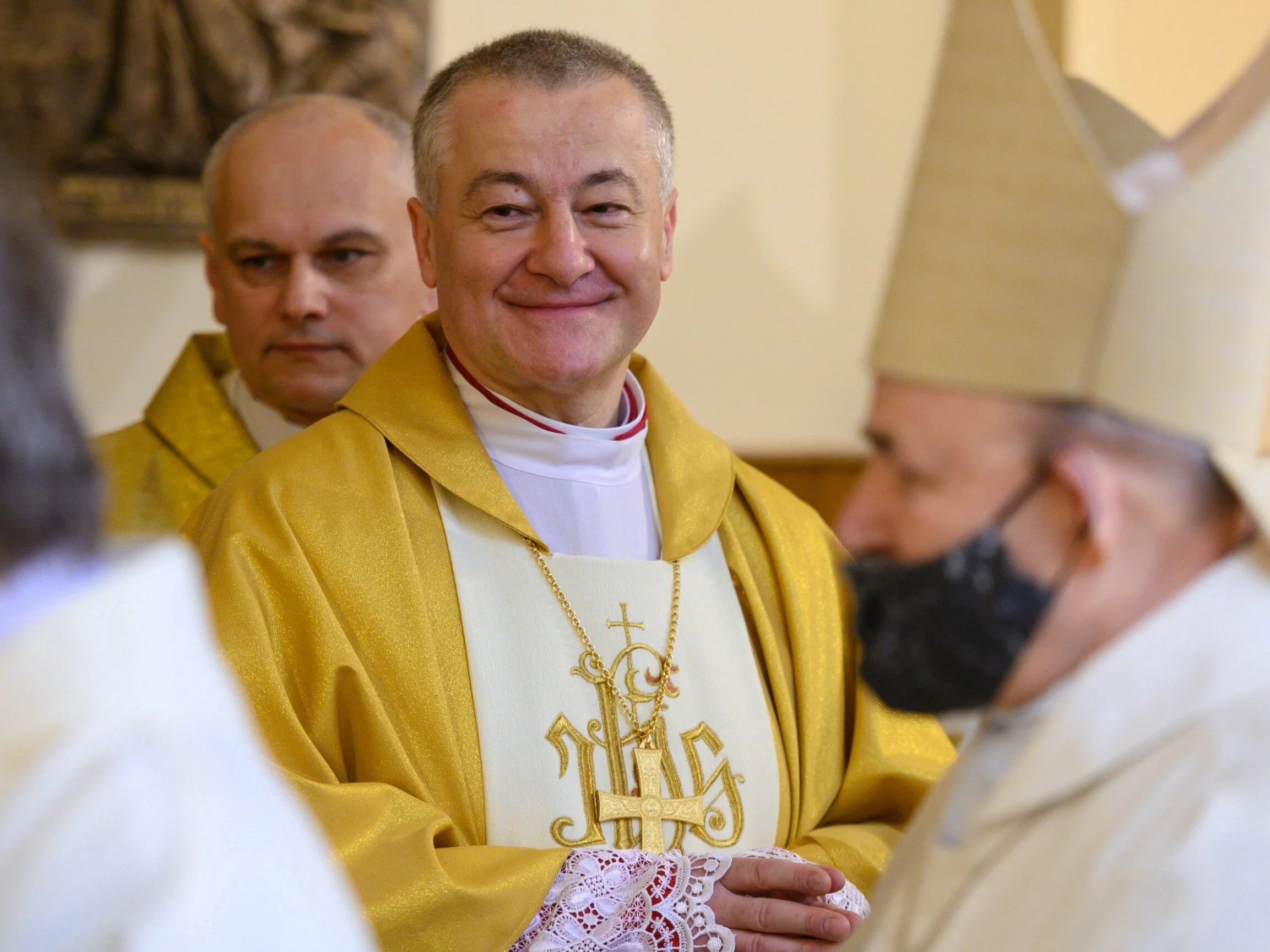 Tarnów, 30.01.2021. Biskup pomocniczy Tarnowski Artur Ważny podczas mszy świętej z okazji swojego święcenia biskupiego